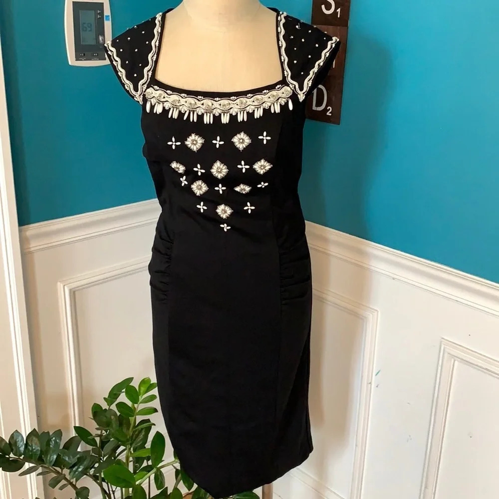 Ebene by P. Assuline black faux pearls/gems dress size  2